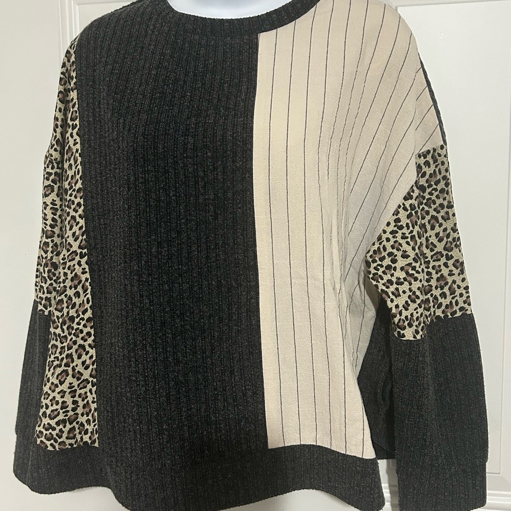THML Long Sleeve Sweater Top